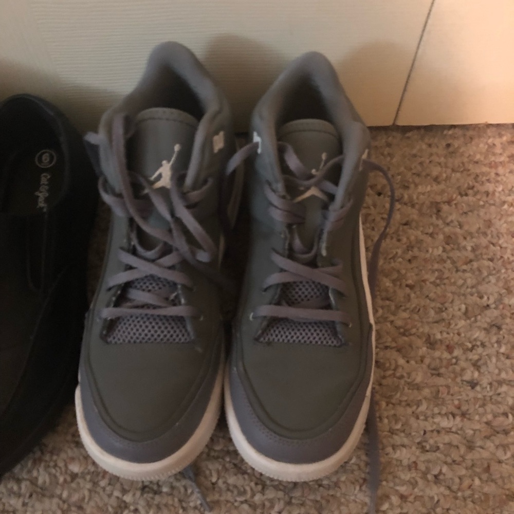 Boys Jordan Gym-shoes Size 6.5
